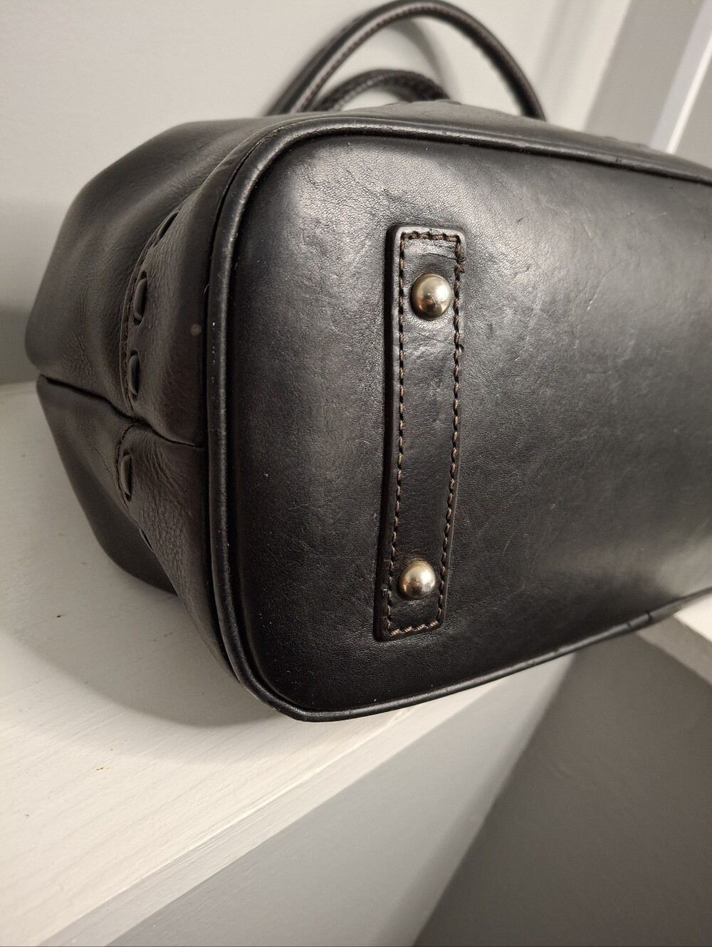 Dooney & Bourke Florentine Vacchetta Leather Flap Hobo Shoulder Bag Black EUC - Picture 9 of 12